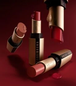 Bobbi Brown Luxe Matte Lipstick -Bobbi Brown || Lancome || Clinique Soldes Magasin bobbi brown luxe matte lipstick rouge a levres de luxe effet mat 4