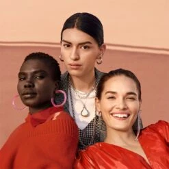 Bobbi Brown Skin Long Wear Fluid Powder Foundation 11 Bobbi Brown Skin Long Wear Fluid Powder Foundation -Bobbi Brown || Lancome || Clinique Soldes Magasin bobbi brown skin long wear fluid powder foundation fond de teint liquide fini mat spf 20 4