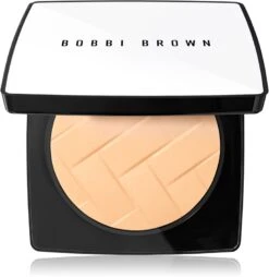 Bobbi Brown Vitamin Enriched Pressed Powder