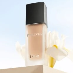 DIOR Dior Forever 12 DIOR Dior Forever -Bobbi Brown || Lancome || Clinique Soldes Magasin dior dior forever fond de teint mat 24h sans transfert enrichi en soin clean 4