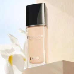 DIOR Dior Forever Skin Glow -Bobbi Brown || Lancome || Clinique Soldes Magasin dior dior forever skin glow fond de teint eclat 24 h hydratant clean 4