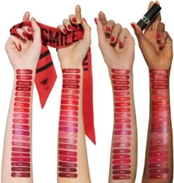 DIOR Rouge Dior -Bobbi Brown || Lancome || Clinique Soldes Magasin dior rouge dior rouge a levres rechargeable couleur couture 4 finis satin mat metallique et velours soin floral confort et longue tenue 3