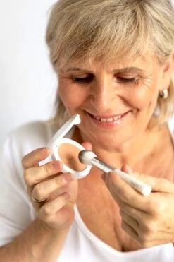 Ere Perez Tapioka -Bobbi Brown || Lancome || Clinique Soldes Magasin ere perez tapioka blush compact 3