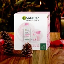 Garnier Skin Naturals 8 Garnier Skin Naturals -Bobbi Brown || Lancome || Clinique Soldes Magasin garnier skin naturals coffret cadeau pour une peau lumineuse 2