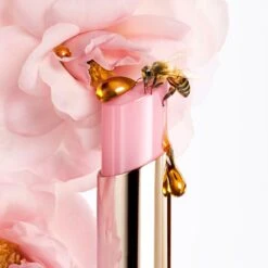 GUERLAIN KissKiss Bee Glow 17 GUERLAIN KissKiss Bee Glow -Bobbi Brown || Lancome || Clinique Soldes Magasin guerlain kisskiss bee glow baume levres nourrissant et hydratant 5