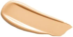 GUERLAIN Parure Gold Radiance Foundation 7 GUERLAIN Parure Gold Radiance Foundation -Bobbi Brown || Lancome || Clinique Soldes Magasin guerlain parure gold radiance foundation fond de teint fluide illuminateur spf 30 1
