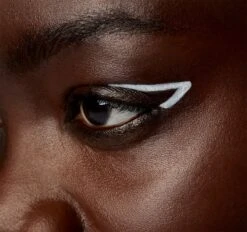 MAC Cosmetics Colour Excess Gel Pencil -Bobbi Brown || Lancome || Clinique Soldes Magasin mac cosmetics colour excess gel pencil crayon gel waterproof yeux 2