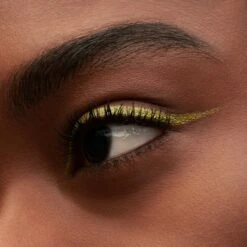 MAC Cosmetics Holiday Color Excess Liner -Bobbi Brown || Lancome || Clinique Soldes Magasin mac cosmetics holiday color excess liner 2