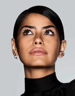 MAC Cosmetics M·A·CStack Mascara Superstack Micro Brush 11 MAC Cosmetics M·A·CStack Mascara Superstack Micro Brush -Bobbi Brown || Lancome || Clinique Soldes Magasin mac cosmetics macstack mascara superstack micro brush mascara volumateur et allongeant 4