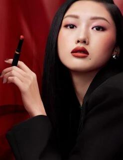 MAC Cosmetics Powder Kiss Velvet Blur Slim Stick -Bobbi Brown || Lancome || Clinique Soldes Magasin mac cosmetics powder kiss velvet blur slim stick rouge a levres mat hydratant 1