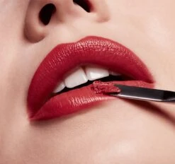 MAC Cosmetics Rethink Pink Amplified Creme Lipstick 12 MAC Cosmetics Rethink Pink Amplified Creme Lipstick -Bobbi Brown || Lancome || Clinique Soldes Magasin mac cosmetics rethink pink amplified creme lipstick rouge a levres cremeux 4