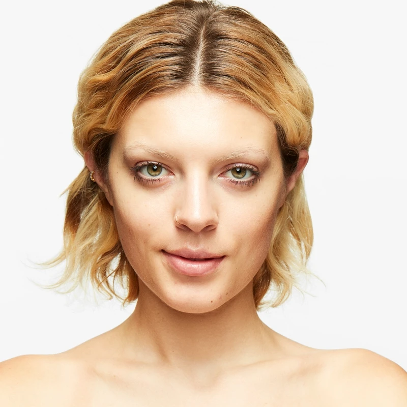 MAC Cosmetics Studio Fix Every-Wear All-Over Face Pen 7 MAC Cosmetics Studio Fix Every-Wear All-Over Face Pen – Image 5