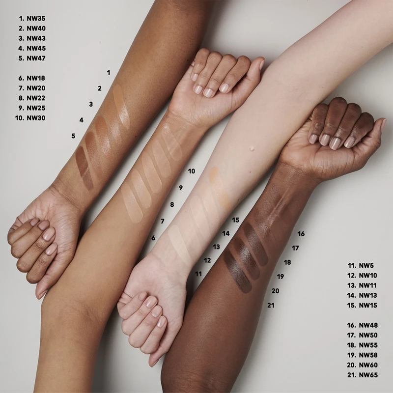 MAC Cosmetics Studio Radiance Serum-Powered Foundation 8 MAC Cosmetics Studio Radiance Serum-Powered Foundation – Image 6