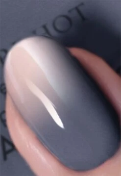 Nails Inc. Are You Hot Or Not 10 Nails Inc. Are You Hot Or Not -Bobbi Brown || Lancome || Clinique Soldes Magasin nails inc are you hot or not conditionnement avantageux ongles 3