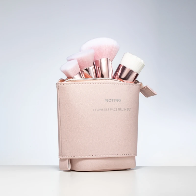 Notino Glamour Collection Flawless Face Brush Set 8 Notino Glamour Collection Flawless Face Brush Set – Image 6