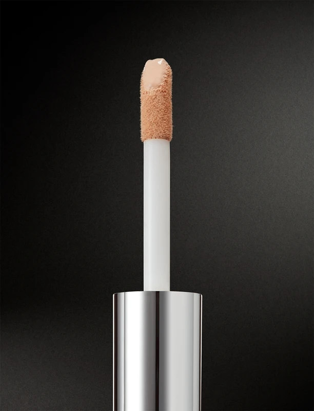 Rodial Banana Lowlighter 8 Rodial Banana Lowlighter – Image 6