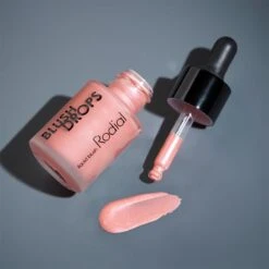 Rodial Blush Drops -Bobbi Brown || Lancome || Clinique Soldes Magasin rodial blush drops blush liquide et brillant a levres qui procure hydratation et brillance 2