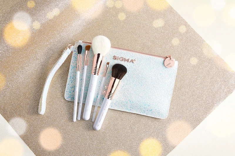 Sigma Beauty Holiday Glam Brush Set 5 Sigma Beauty Holiday Glam Brush Set – Image 3