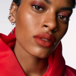 Smashbox Always On Cream To Matte Lipstick -Bobbi Brown || Lancome || Clinique Soldes Magasin smashbox always on cream to matte lipstick rouge a levres cremeux effet mat 4