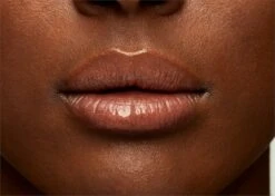 Smashbox Halo Glow Lip Gloss -Bobbi Brown || Lancome || Clinique Soldes Magasin smashbox halo glow lip gloss brillant a levres 2