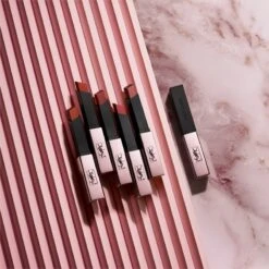 Yves Saint Laurent Rouge Pur Couture The Slim Glow Matte 13 Yves Saint Laurent Rouge Pur Couture The Slim Glow Matte -Bobbi Brown || Lancome || Clinique Soldes Magasin yves saint laurent rouge pur couture the slim glow matte rouge a levres mat hydratant brillance 4