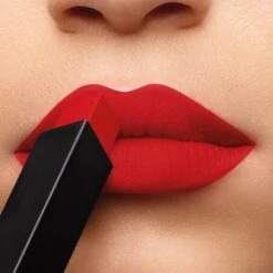 Yves Saint Laurent Rouge Pur Couture The Slim -Bobbi Brown || Lancome || Clinique Soldes Magasin yves saint laurent rouge pur couture the slim rouge a levres fin matifiant avec effet cuir 1